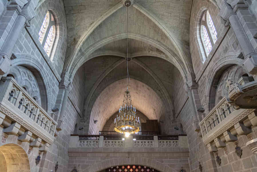 Comunidad Foral de Navarra 120 - Javier - castillo de Javier - basílica de San Francisco Javier.jpg
